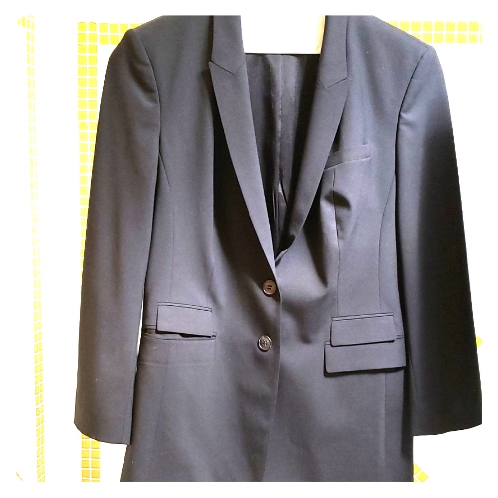 Black BOSS suit size 14